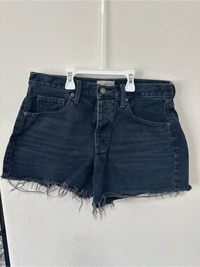 Universal Threads Shorts
